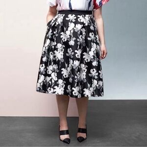 Prabal Gurung x Lane Bryant Black White Floral Pleated Skirt US18 Whimsigoth